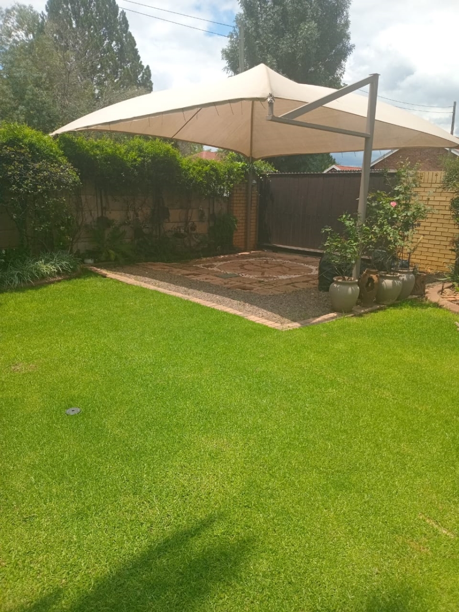 4 Bedroom Property for Sale in Vaalpark Free State